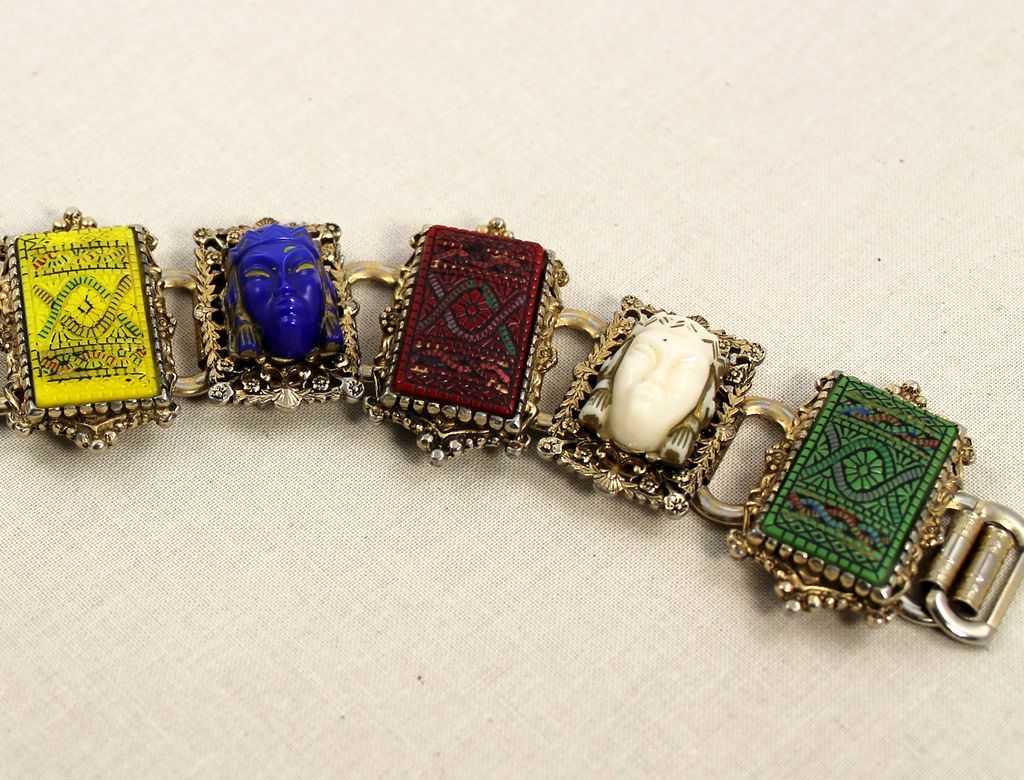 Vintage Oriental Figural Chunky Bracelet Vintage Oriental Figural Chunky Bracelet