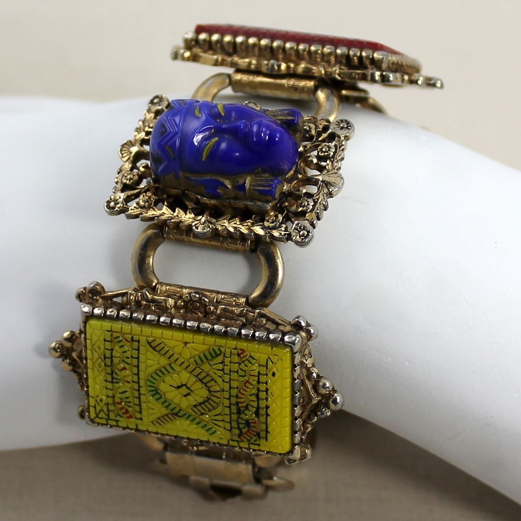 Vintage Oriental Figural Chunky Bracelet Vintage Oriental Figural Chunky Bracelet