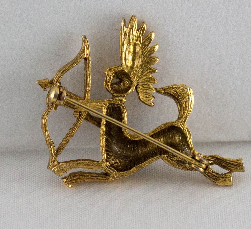 Charming Simulated Pearl Zodiac Sagittarius Figural Pin /Brooch Charming Simulated Pearl Zodiac Sagittarius Figural Pin /Brooch