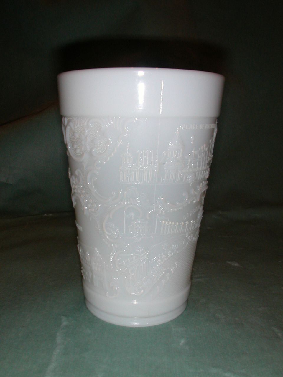 St. Louis Exposition Milk Glass Souvenir Tumbler. St. Louis Exposition Milk Glass Souvenir Tumbler.