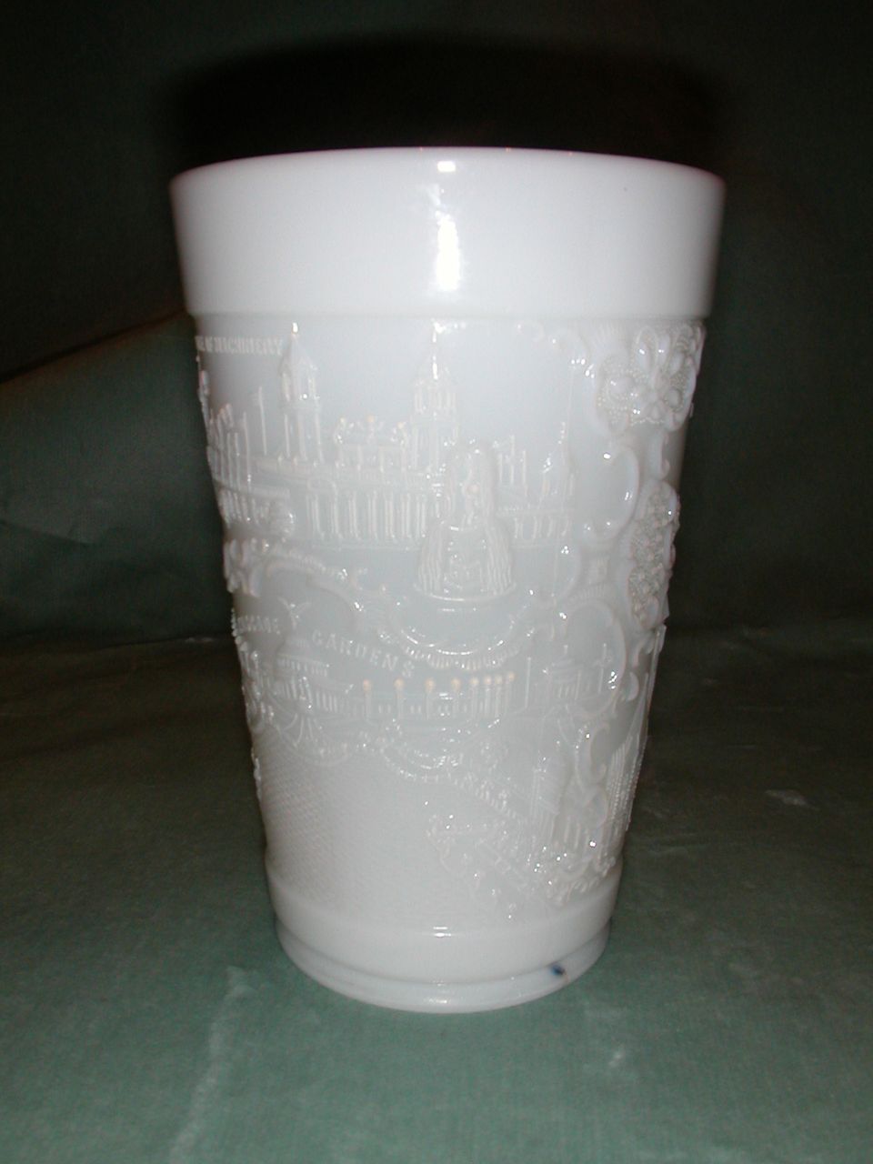 St. Louis Exposition Milk Glass Souvenir Tumbler. St. Louis Exposition Milk Glass Souvenir Tumbler.