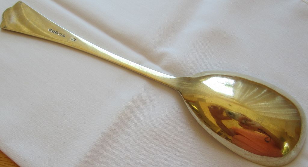 Exquisite Vintage Gold Plated Serving Spoon-American Maker Exquisite Vintage Gold Plated Serving Spoon-American Maker