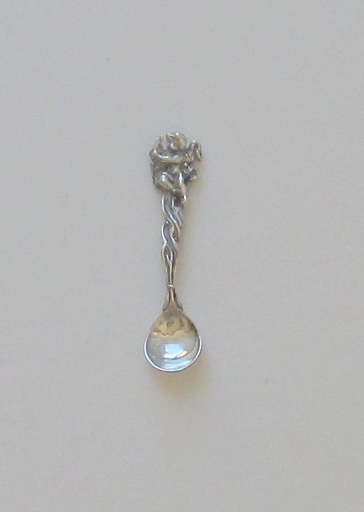 Sweetest Vintage Sterling Silver Cupid Salt Spoon Sweetest Vintage Sterling Silver Cupid Salt Spoon