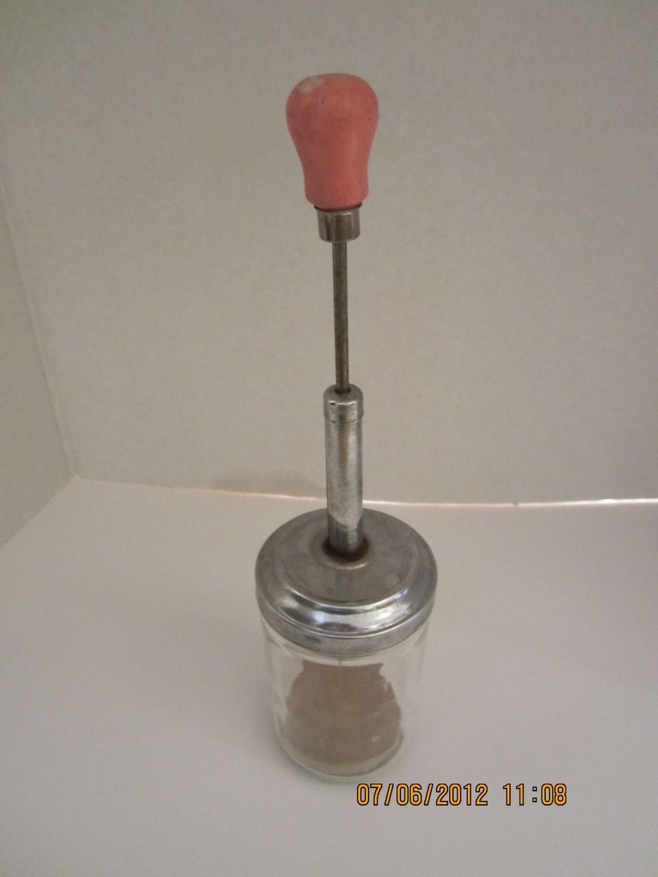 Vintage Nut Chopper with Pink Wooden Knob Vintage Nut Chopper with Pink Wooden Knob