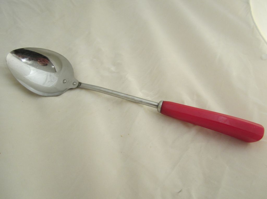Corona Red Bakelite Serving Spoon Vintage Kitchen Utensil Corona Red Bakelite Serving Spoon Vintage Kitchen Utensil
