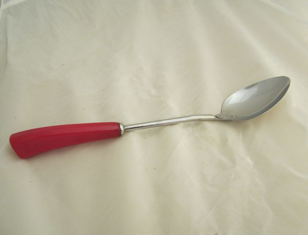 Corona Red Bakelite Serving Spoon Vintage Kitchen Utensil Corona Red Bakelite Serving Spoon Vintage Kitchen Utensil