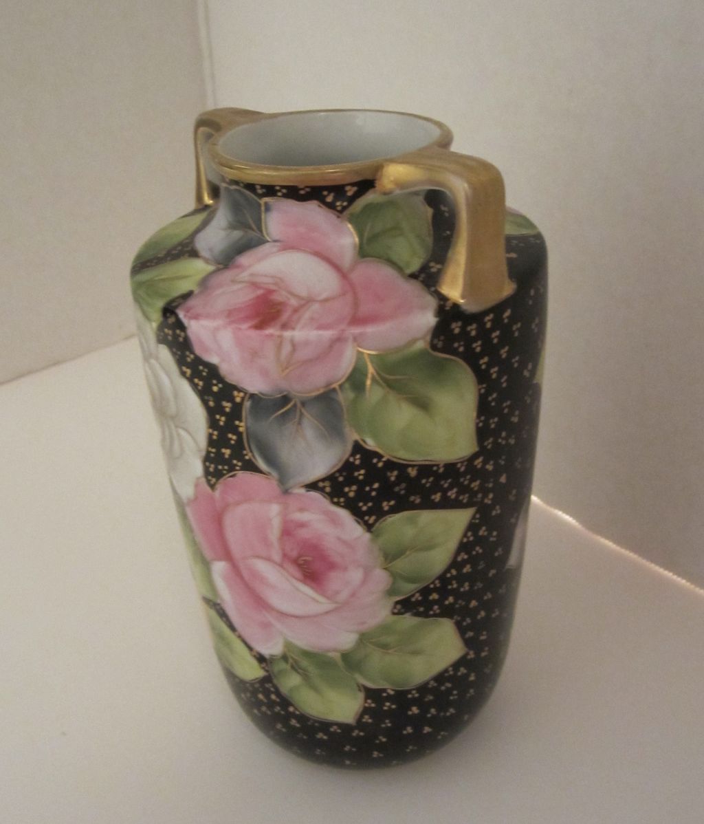 Noritake Black Vase with Gold & Flowers Noritake Black Vase with Gold & Flowers