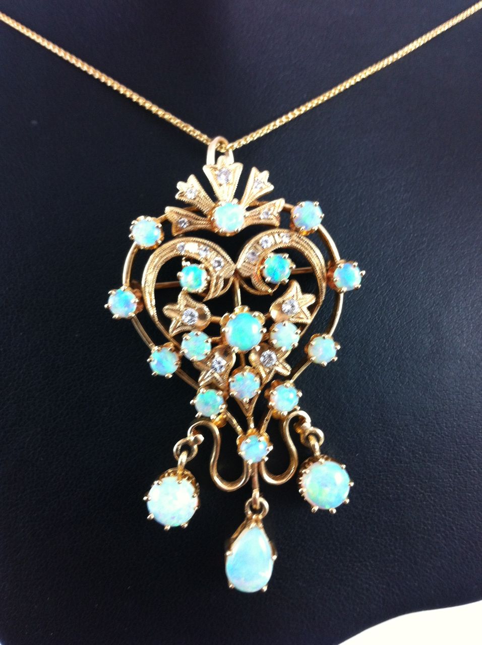 Victorian Opal Brooch/Pendant Victorian Opal Brooch/Pendant