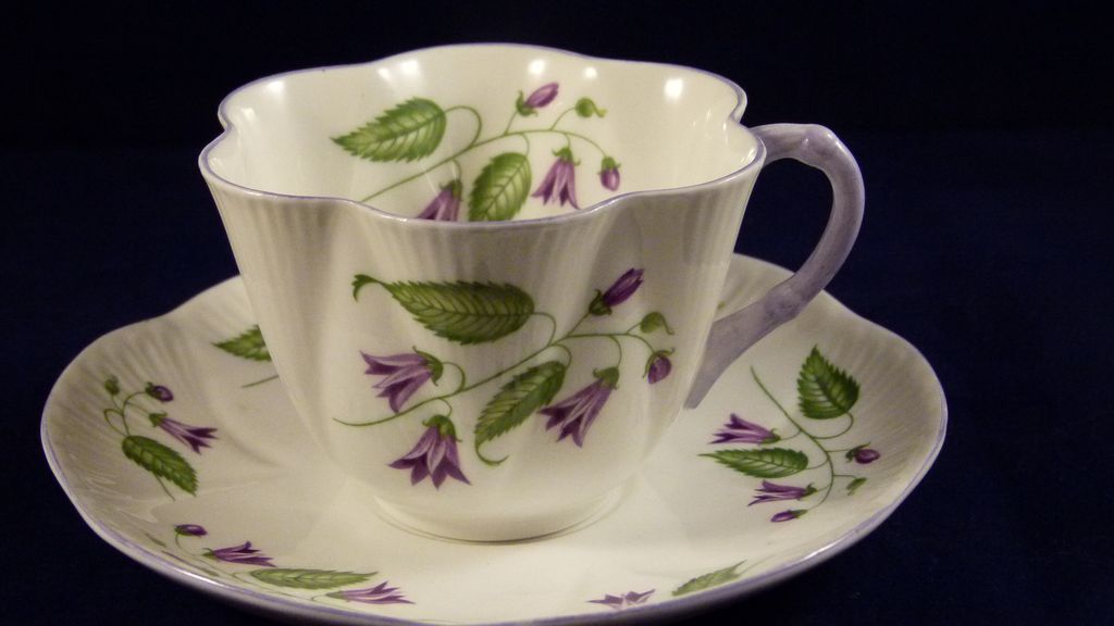 SHELLEY Dainty Shape Campanula Cup & Saucer SHELLEY Dainty Shape Campanula Cup & Saucer
