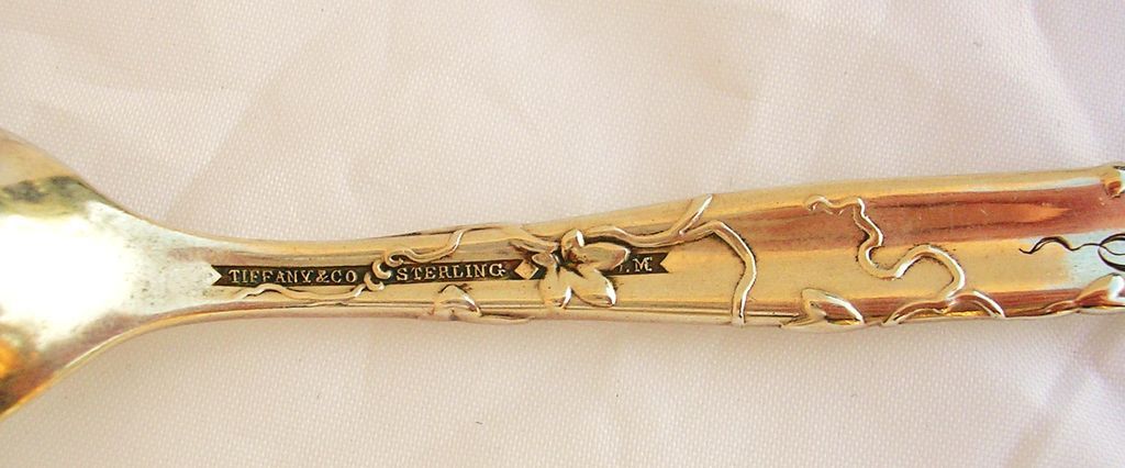 Tiffany & Co. Set of 4 Sterling 'Vine/Gourd' Grapefruit Spoons Tiffany & Co. Set of 4 Sterling 'Vine/Gourd' Grapefruit Spoons