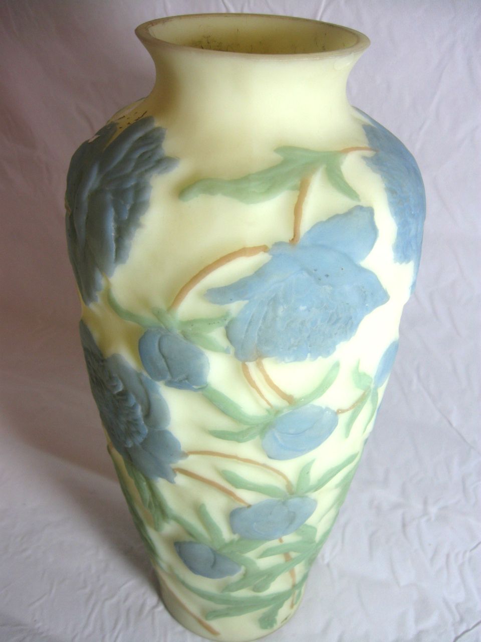 Large Consolidated Satin Glass Chrysanthemum Vase Tri Color Large Consolidated Satin Glass Chrysanthemum Vase Tri Color