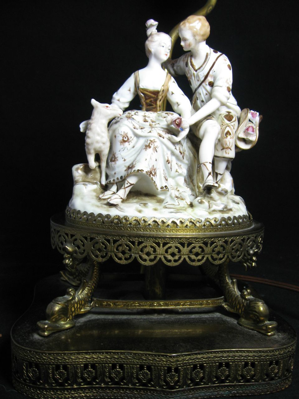 Vintage Estate Meissen Style Victorian Couple Figurines Lamp Ornate Brass Base Vintage Estate Meissen Style Victorian Couple Figurines Lamp Ornate Brass Base