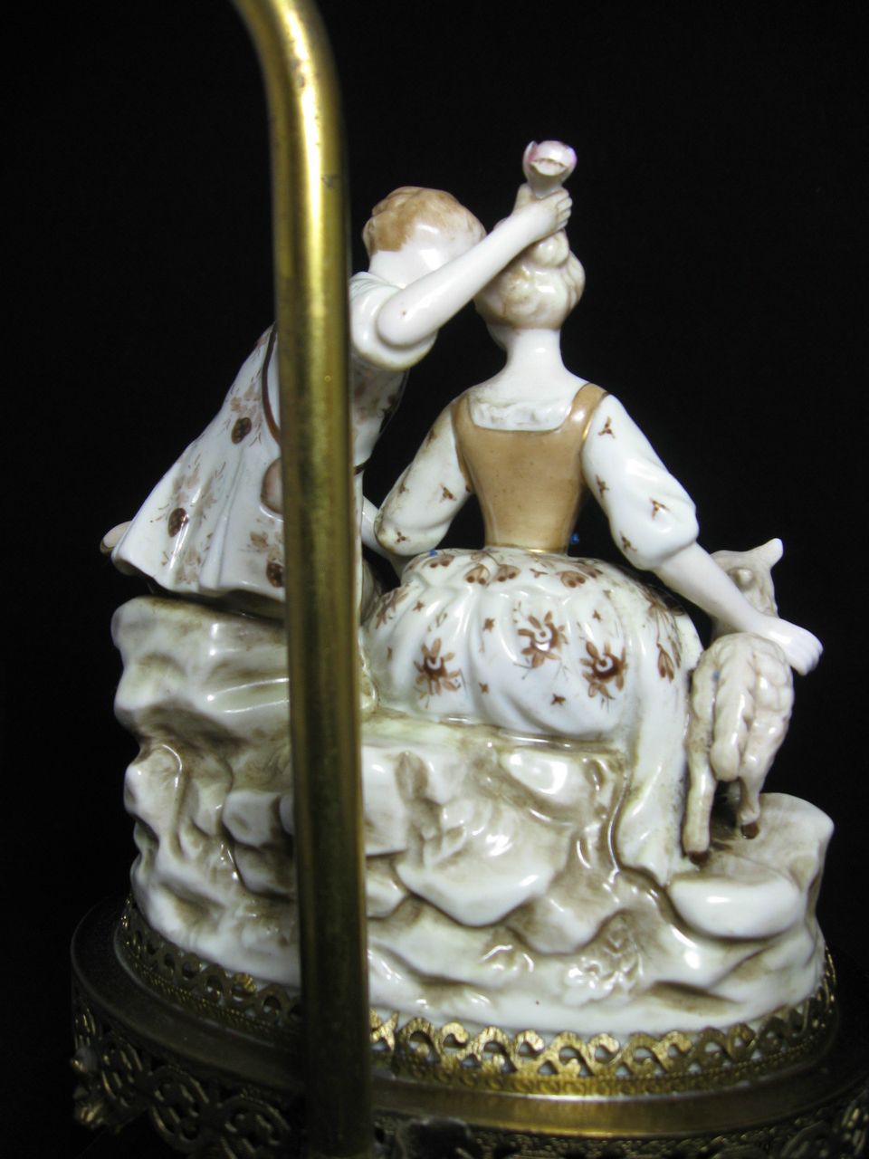 Vintage Estate Meissen Style Victorian Couple Figurines Lamp Ornate Brass Base Vintage Estate Meissen Style Victorian Couple Figurines Lamp Ornate Brass Base