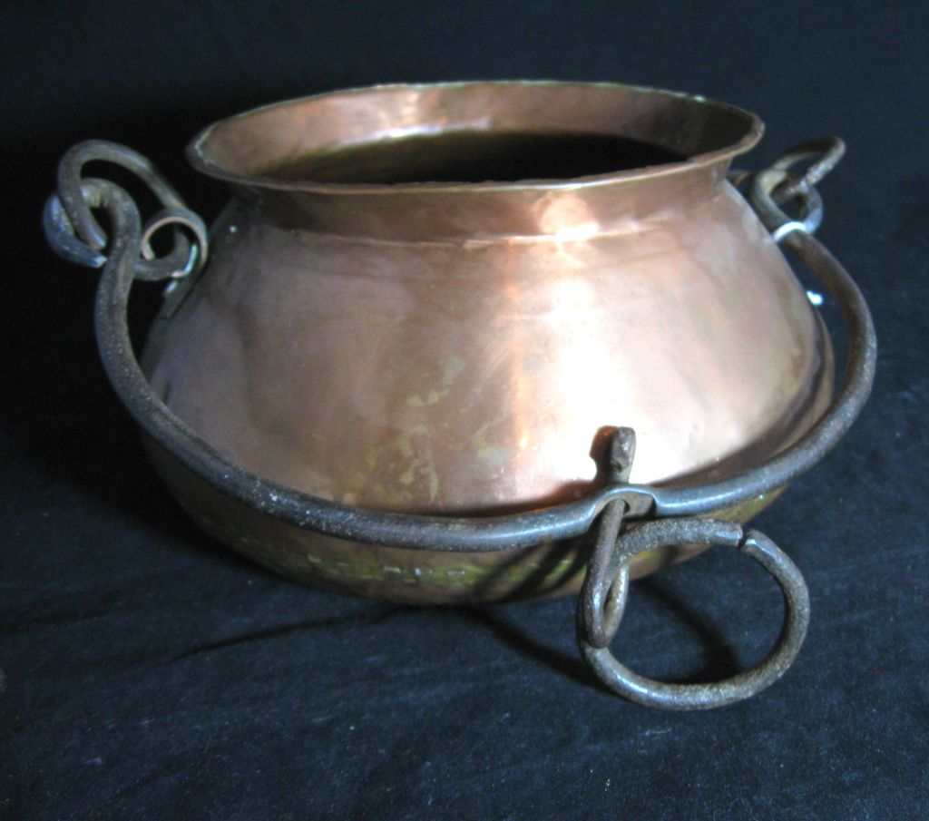 Primitive COPPER Kettle Pot Cauldron with Handle Primitive COPPER Kettle Pot Cauldron with Handle