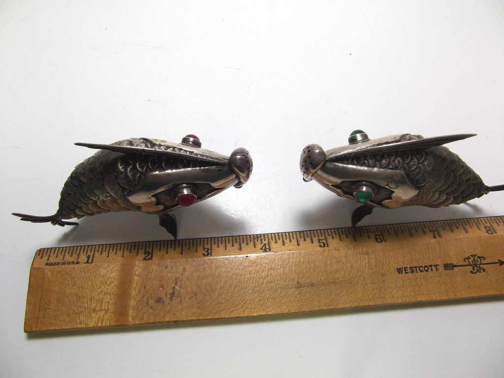 RARE Antique Vintage Sterling Silver Articulated FISH Salt & Pepper Shakers RARE Antique Vintage Sterling Silver Articulated FISH Salt & Pepper Shakers