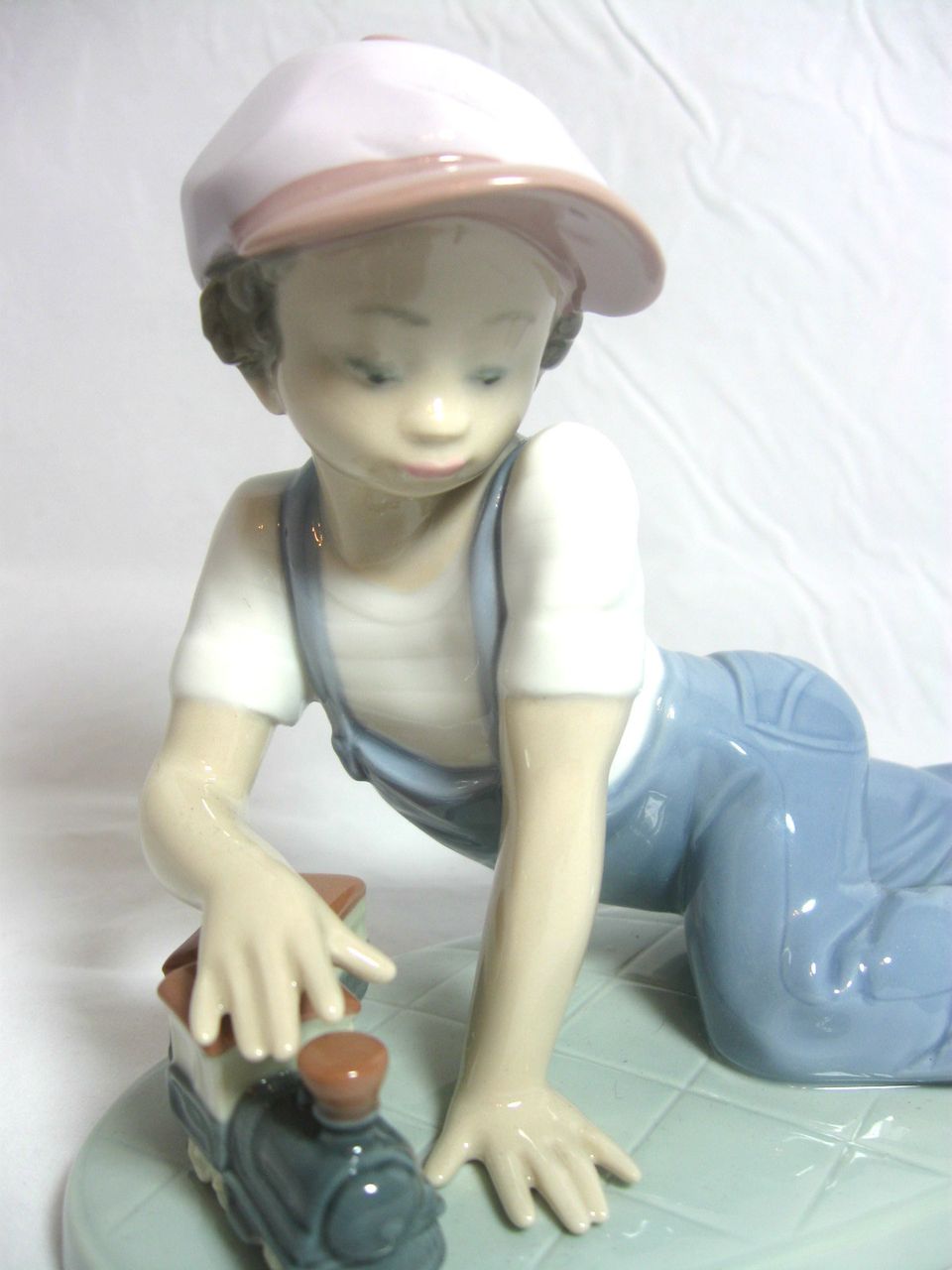 Item ID: L-7 In Shop's Backroom Item ID: L-7 In Shop's Backroom