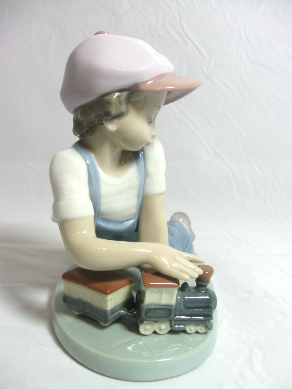 Item ID: L-7 In Shop's Backroom Item ID: L-7 In Shop's Backroom