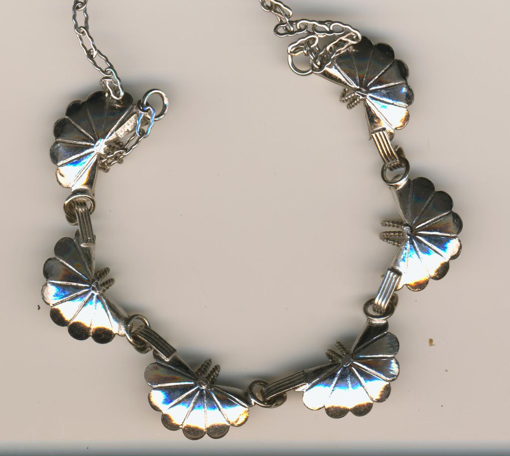 Awesome Bond Boyd STERLING SILVER Faux Pearl Demi Parure Necklace & Earrings Awesome Bond Boyd STERLING SILVER Faux Pearl Demi Parure Necklace & Earrings