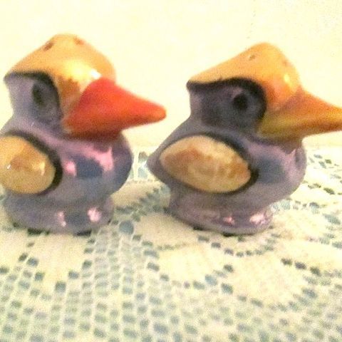 Figural Duck Lusterware Salt & Pepper Shakers Hand Painted From Japan Figural Duck Lusterware Salt & Pepper Shakers Hand Painted From Japan