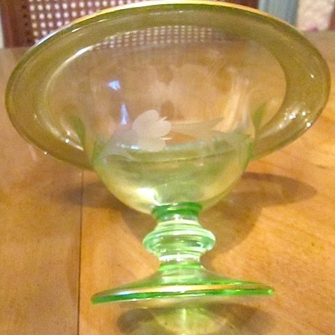 Green Glass Bowl-Gold Leaf Trim- Etched Floral Pattern Green Glass Bowl-Gold Leaf Trim- Etched Floral Pattern