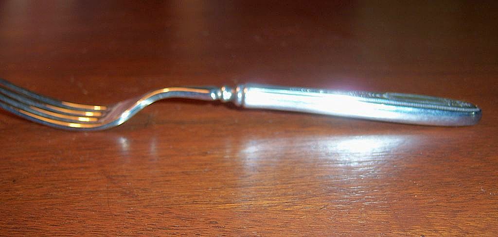 Oneida Community GROSVENOR Hollow-Handle Fork Oneida Community GROSVENOR Hollow-Handle Fork