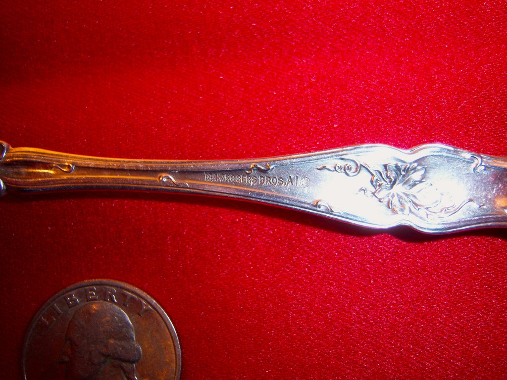 1847 Rogers VINTAGE Silverplate Cream Soup 1847 Rogers VINTAGE Silverplate Cream Soup
