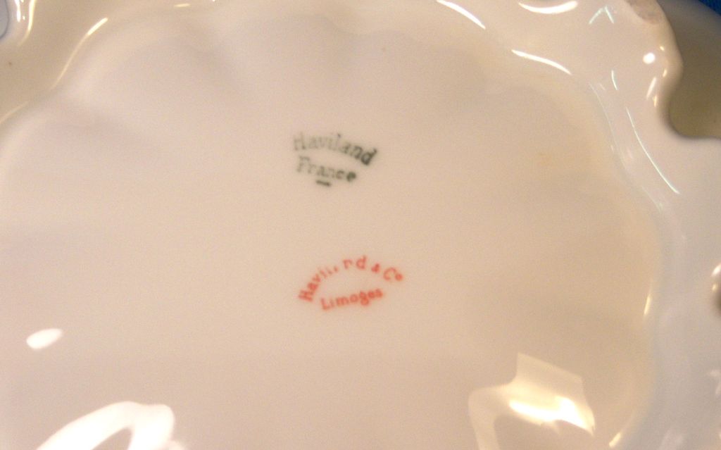 Haviland "Princess" Schleiger 57B Covered Oval Vegetable Haviland "Princess" Schleiger 57B Covered Oval Vegetable