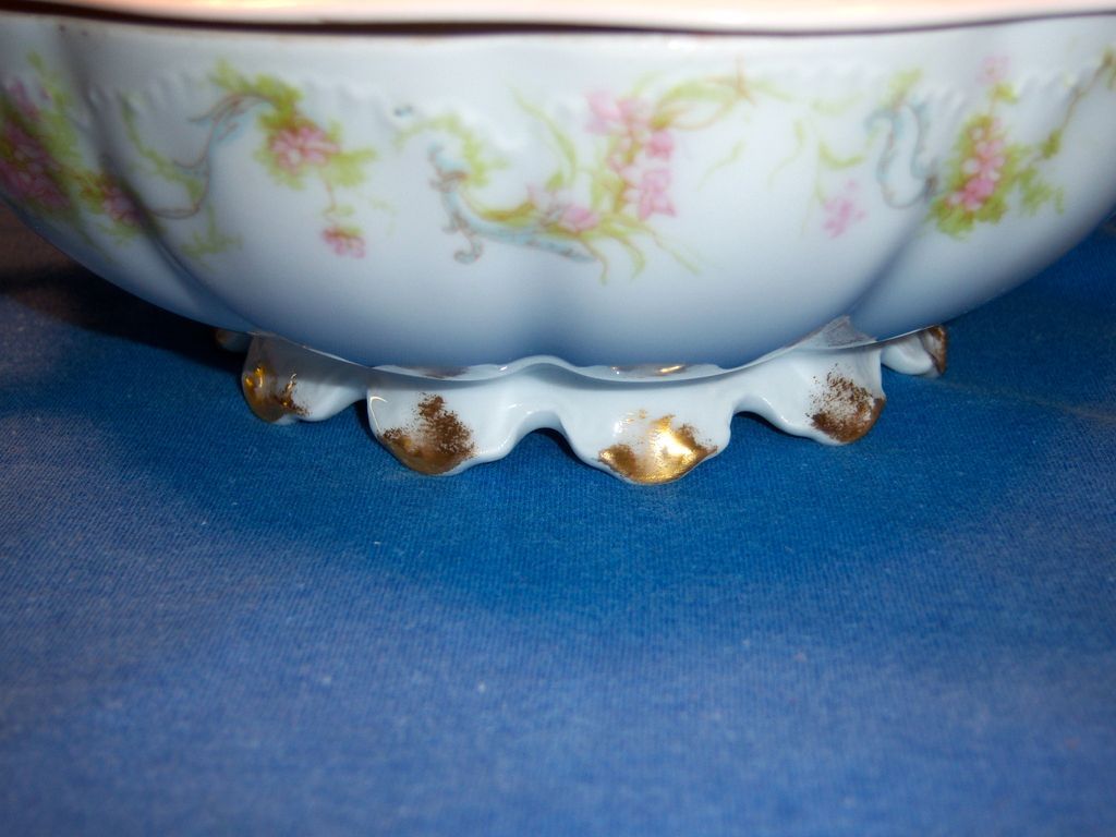Haviland "Princess" Schleiger 57B Covered Round Vegetable Haviland "Princess" Schleiger 57B Covered Round Vegetable