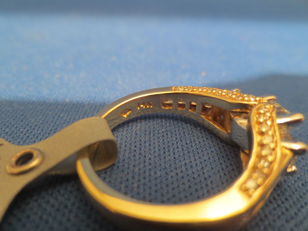 1.95CTW G-H S12 Princess & Round Diamond Jewelry Ring 1.95CTW G-H S12 Princess & Round Diamond Jewelry Ring