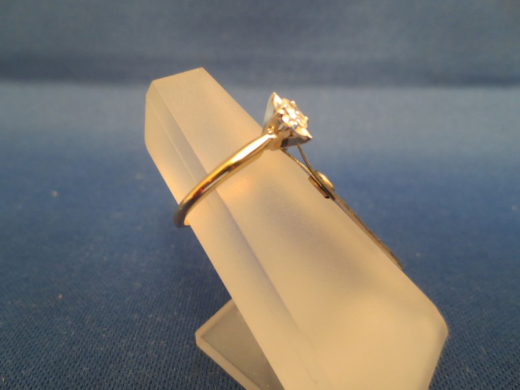 .10CT G SI1 Marquise Diamond Jewelry Ring 14KY Gold .10CT G SI1 Marquise Diamond Jewelry Ring 14KY Gold