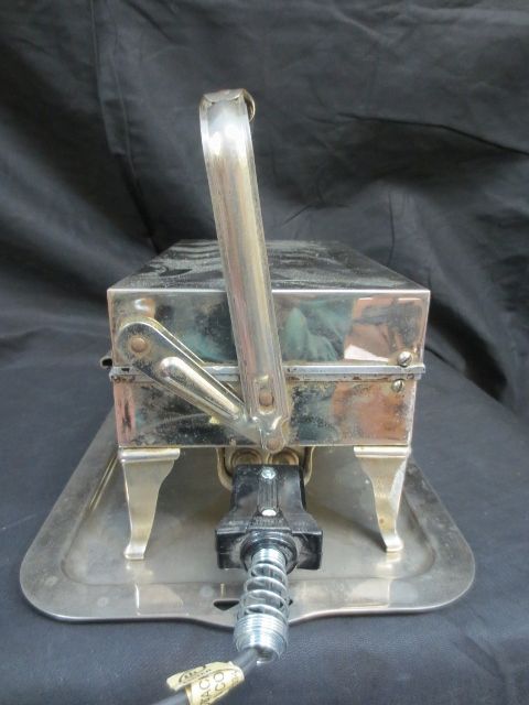 1930's Vintage Westing House Waffle Iron 1930's Vintage Westing House Waffle Iron