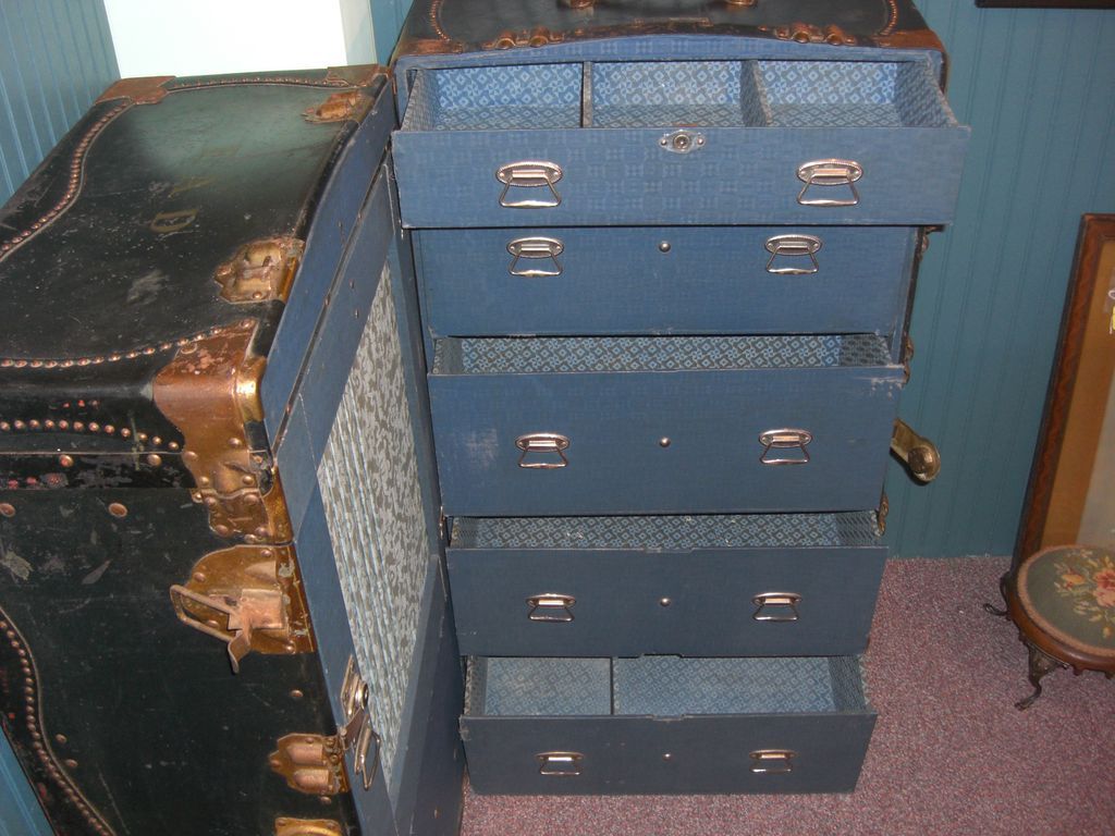 Antique C.A. Taylor Steamer Trunk in Blue WOW! Antique C.A. Taylor Steamer Trunk in Blue WOW!