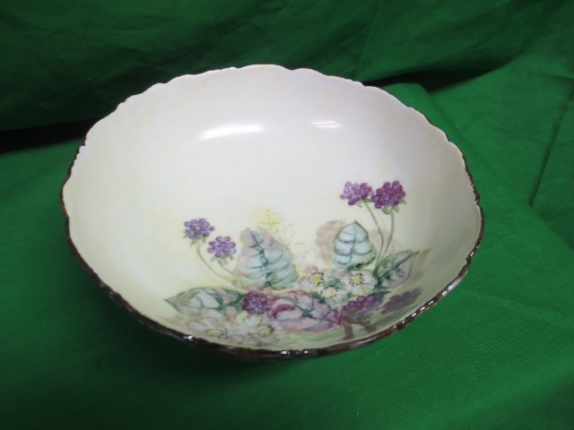 Antique Limoges Tressemann & Vogt Footed Master Bowl Antique Limoges Tressemann & Vogt Footed Master Bowl