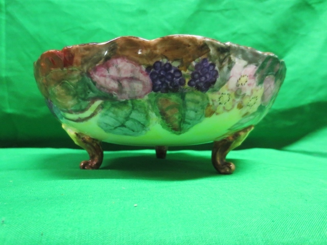 Antique Limoges Tressemann & Vogt Footed Master Bowl Antique Limoges Tressemann & Vogt Footed Master Bowl