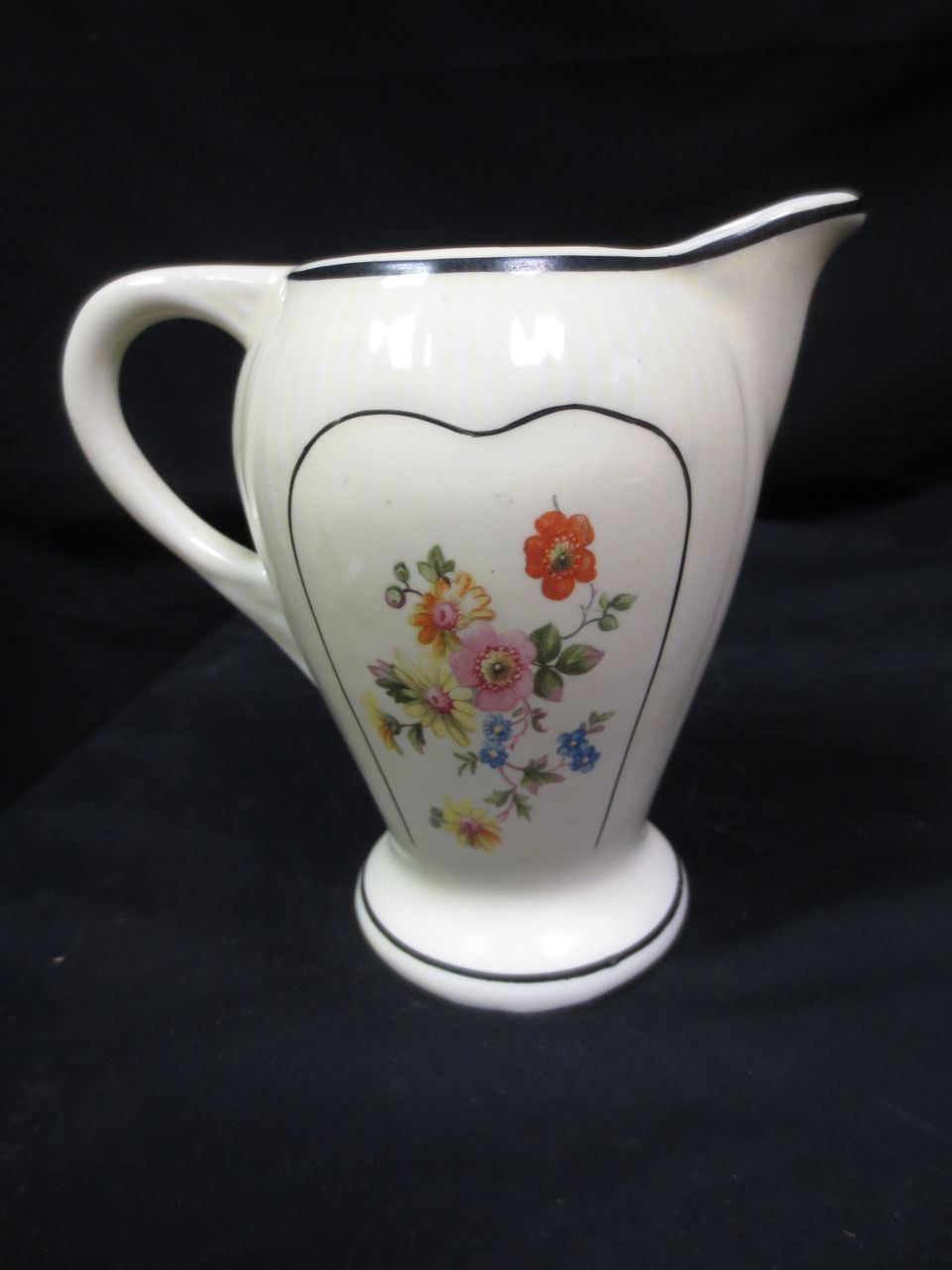 Vintage Porcelier Coffee Urn Vintage Porcelier Coffee Urn