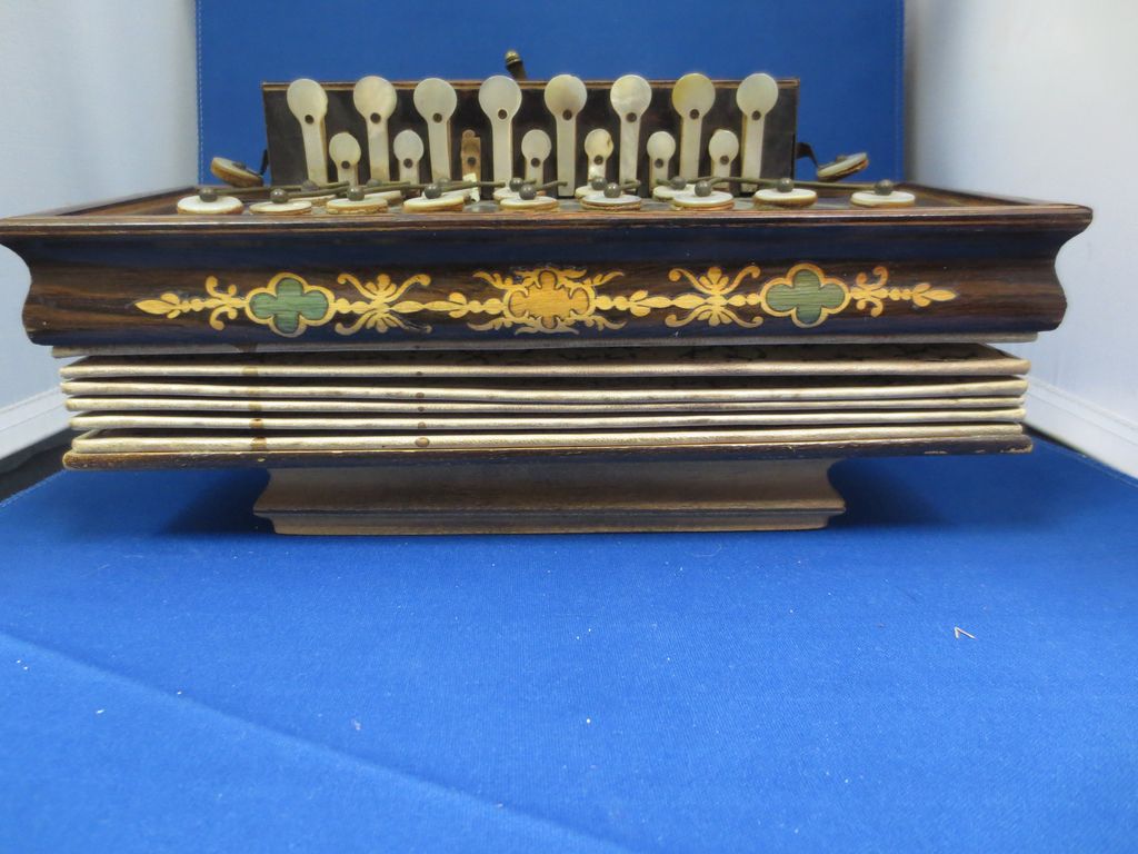Vintage German Concertina (Squeezebox) Accordion Vintage German Concertina (Squeezebox) Accordion