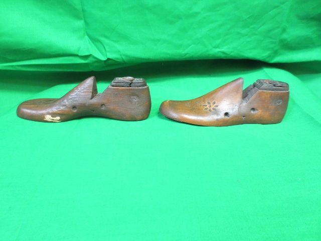Turn of the Century Child's Shoe Cobbler Factory Molds Turn of the Century Child's Shoe Cobbler Factory Molds