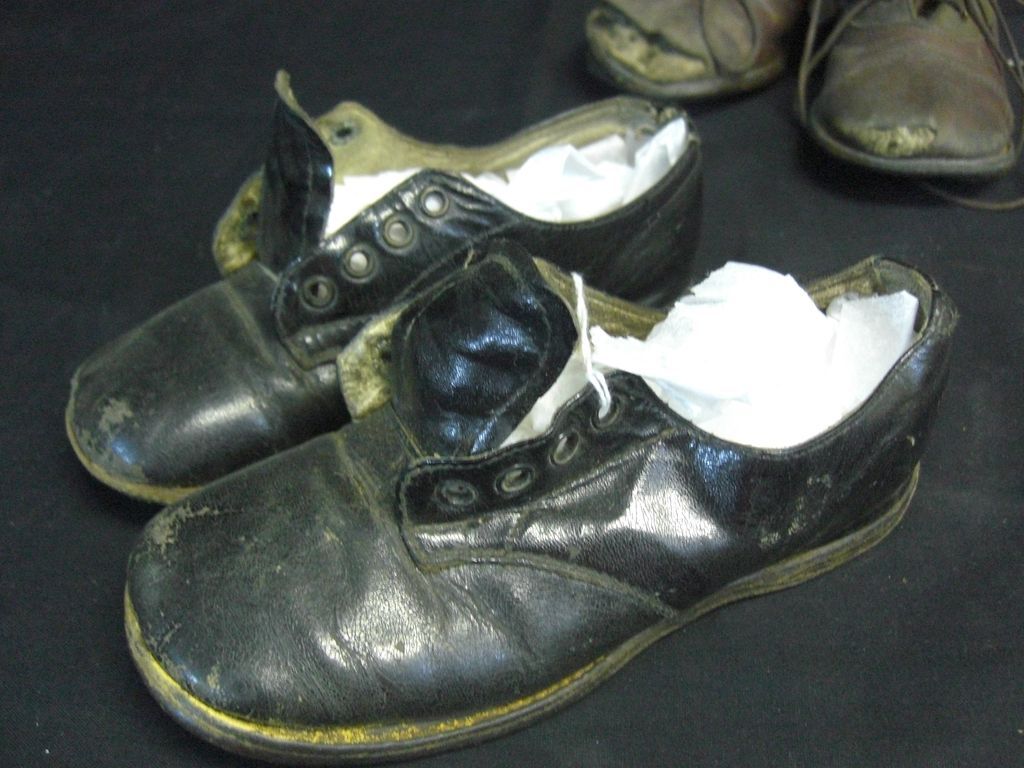 Lot of (5) Pair of Antique Children's Shoes Lot of (5) Pair of Antique Children's Shoes