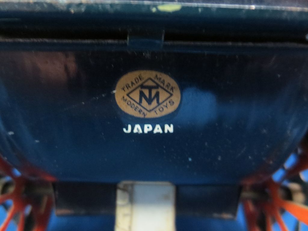 Modern Toys (Japan) Lever Action Car Modern Toys (Japan) Lever Action Car