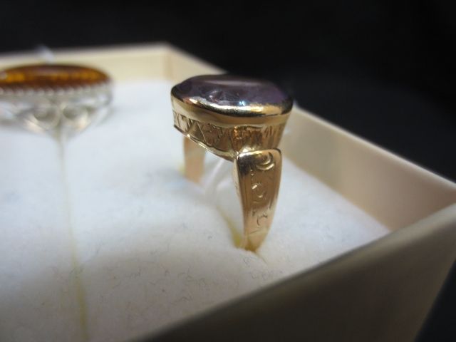 Beautiful Vintage Amethyst Ring Beautiful Vintage Amethyst Ring