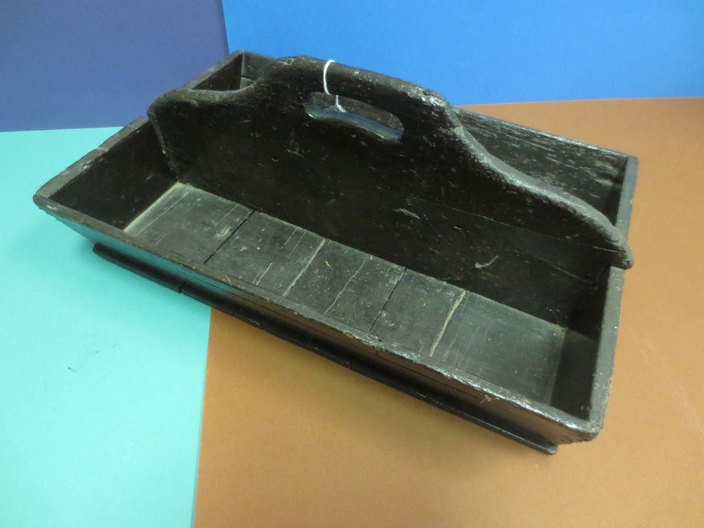 Vintage Carved Spice Box/Cutlery Tray 1920's Vintage Carved Spice Box/Cutlery Tray 1920's