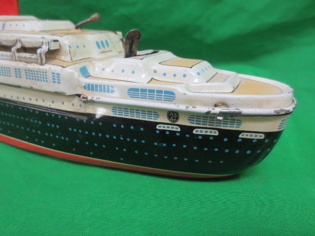 Vintage Marx SS United States Battery Operated Tin Toy Ship Japan Vintage Marx SS United States Battery Operated Tin Toy Ship Japan
