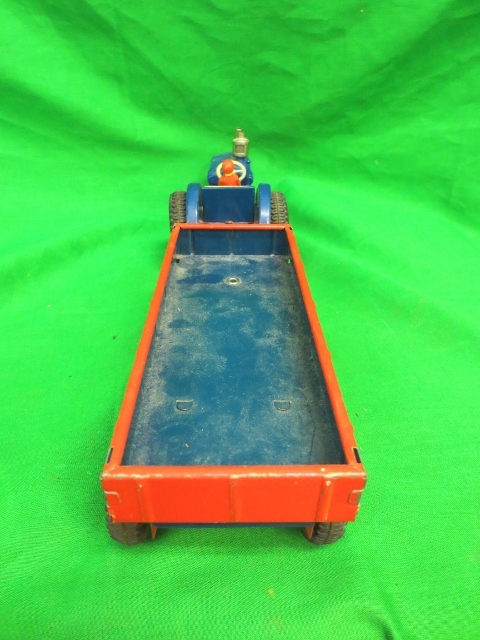 Vintage Antique GAMA German Made Tin Wind-Up Tractor w/Trailer Toy Vintage Antique GAMA German Made Tin Wind-Up Tractor w/Trailer Toy