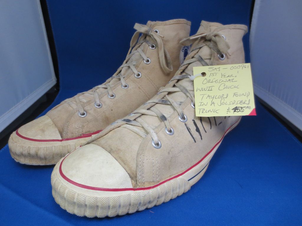 Original 1940's Chuck Taylor Vintage basketball Sneakers Original 1940's Chuck Taylor Vintage basketball Sneakers