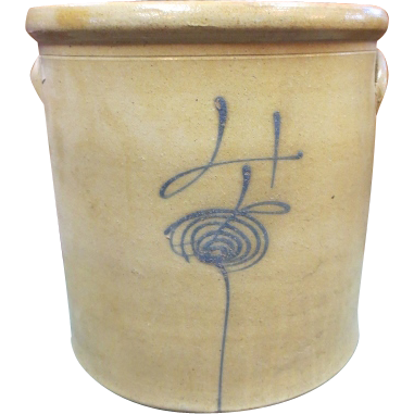 RARE-Antique 4 Gallon Stoneware Crock w/Stinger Design RARE-Antique 4 Gallon Stoneware Crock w/Stinger Design