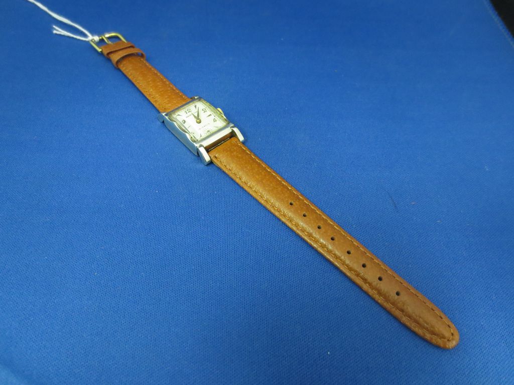 Vintage Hamilton Scalloped Two Toned Wristwatch Vintage Hamilton Scalloped Two Toned Wristwatch