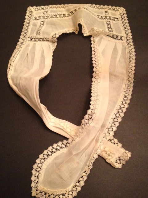 Lace Antique Linen & Lace Collar - 21" length & 13" wide Lace Antique Linen & Lace Collar - 21" length & 13" wide