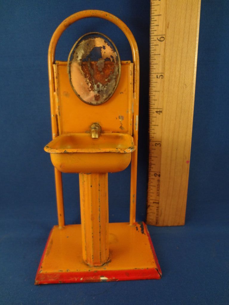 Tin Doll House Sink with Mirror Tin Doll House Sink with Mirror