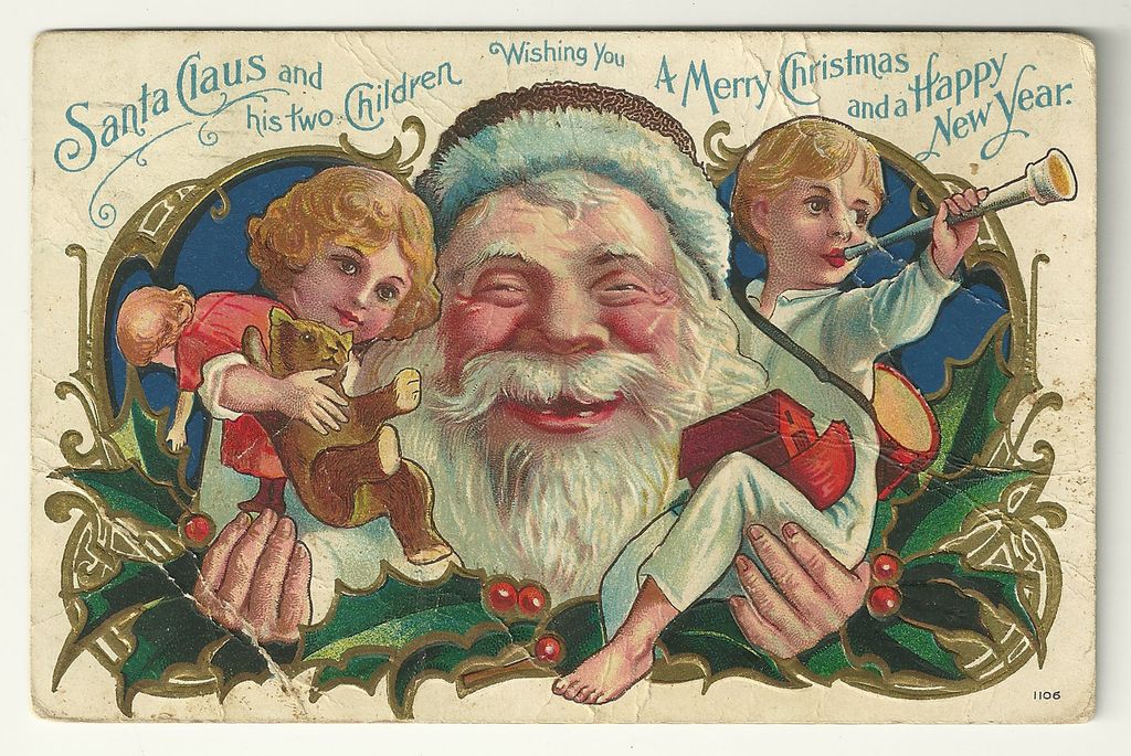 Extra Jolly Santa with "his two Children" Extra Jolly Santa with "his two Children"