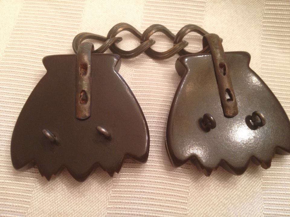 Bakelite Owl Cape Clasp Bakelite Owl Cape Clasp